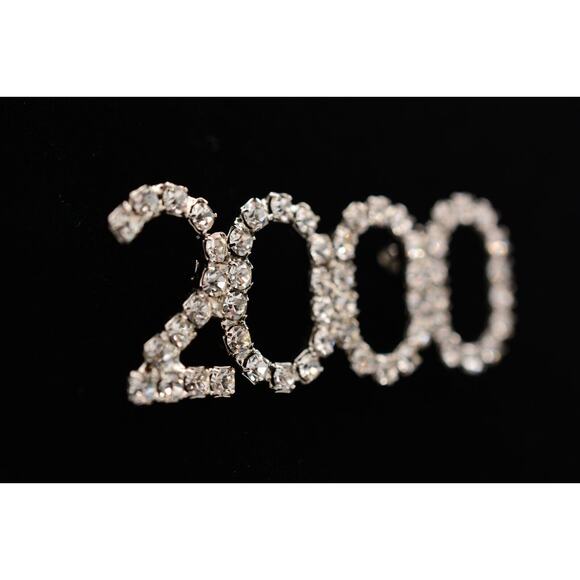 Vintage 2000 Pin Brooch Rhinestone Crystal Silver Tone Sparkling Y2K Bin1 - Picture 2 of 12